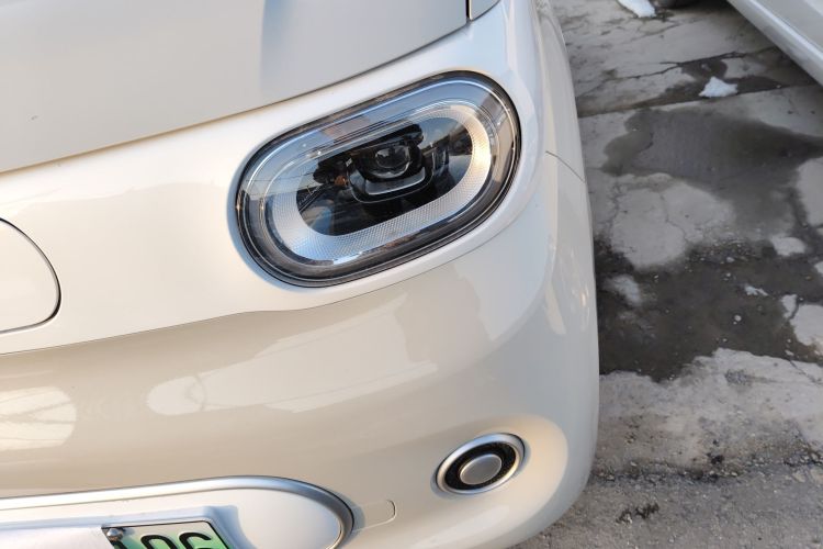 五菱汽车 宏光MINIEV 2024款 第三代 215km 青春版局部细节36