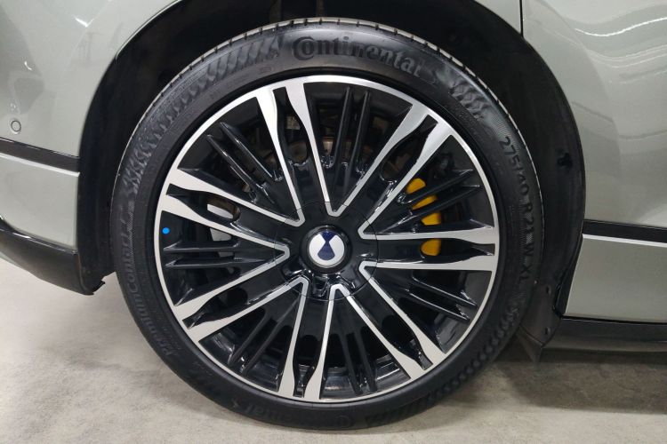 腾势Z9GT 2024款 1100四驱Ultra版车身外观6008