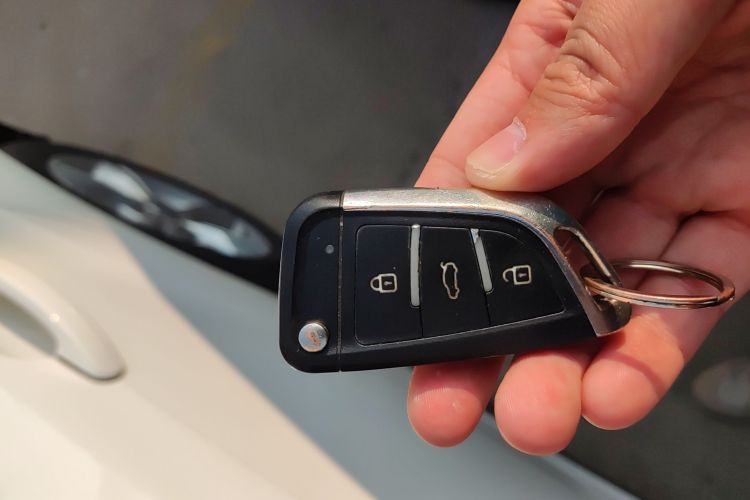 福特 福克斯 2017款 两厢 1.6L 自动舒适型智行版中控内饰7001