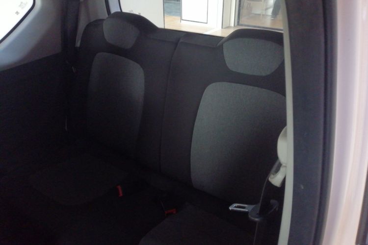 五菱汽车 宏光MINIEV 2022款 马卡龙臻享款 磷酸铁锂中控内饰21