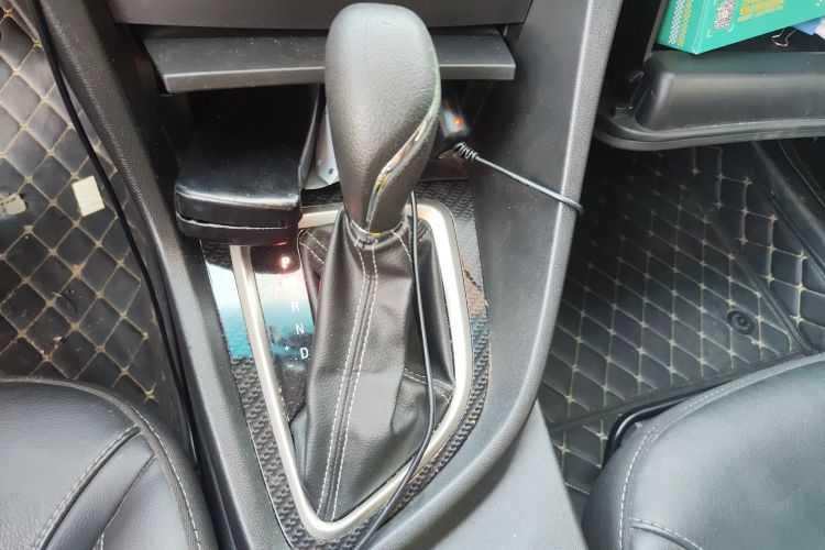 别克 英朗 2016款 15N 自动豪华型局部细节18