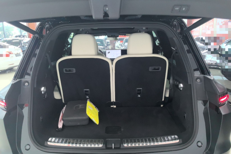 理想汽车 理想L9 2022款 Max局部细节23