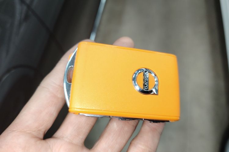 沃尔沃S90新能源 2022款 T8 E驱混动 智逸豪华版中控内饰7001