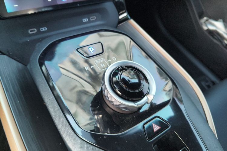 丰田bZ3 2023款 517km 精英PRO局部细节18