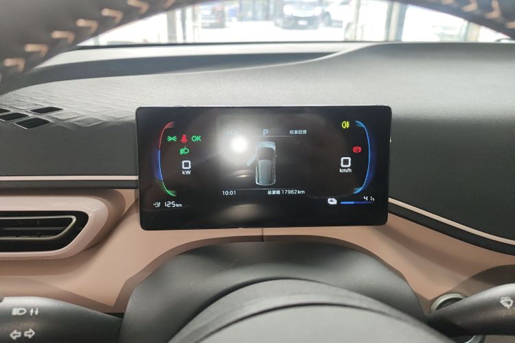 比亚迪 海鸥 2025款 305km 自由版中控内饰14