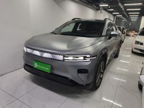 长安启源E07 2025款 纯电 四驱 90kWh Ultra高性能版