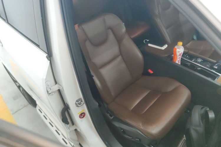 沃尔沃XC90 2021款 B5 智行豪华版 5座局部细节41