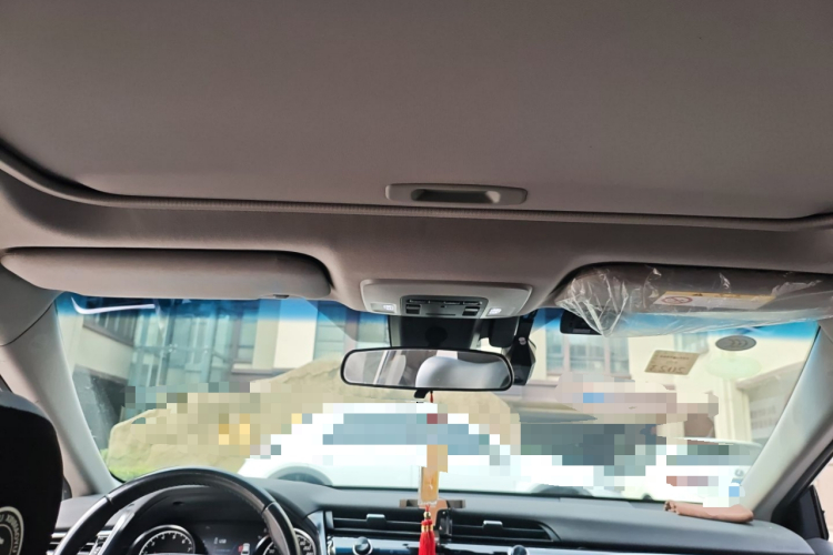 丰田 凯美瑞 2019款 2.0G 豪华版 国VI中控内饰22