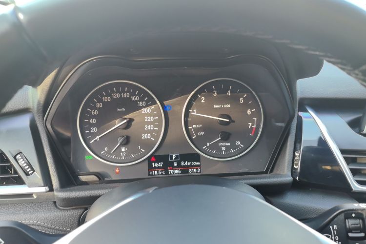 宝马2系旅行车(进口) 2015款 218i 运动设计套装中控内饰14