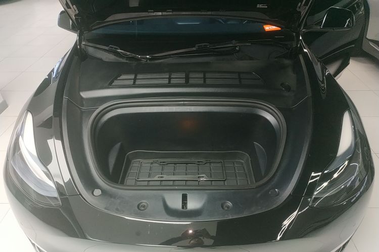 特斯拉 Model Y 2022款 改款 长续航全轮驱动版机舱底盘24