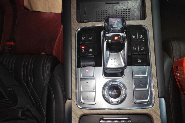 坦克500 2022款 3.0T 运动版 造境型 7座中控内饰18