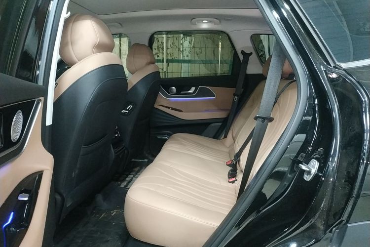 奇瑞 瑞虎8 L 2024款 2.0T 两驱豪华版 5座中控内饰7004