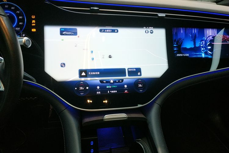 奔驰EQS 2022款 改款 450+ 先锋版中控内饰16