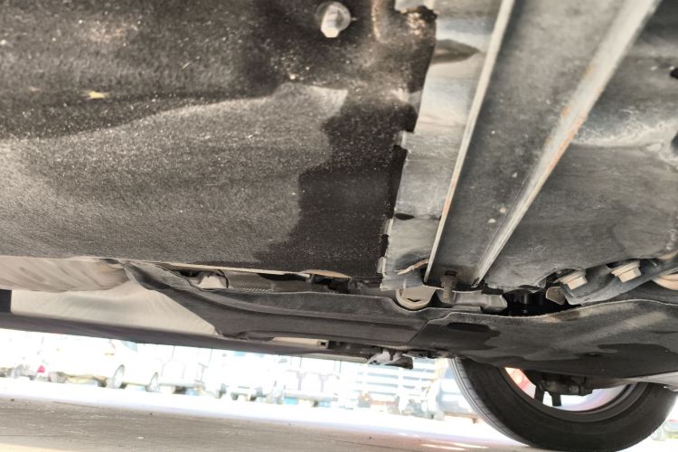 奥迪Q5L 2020款 45 TFSI 尊享时尚型局部细节9001