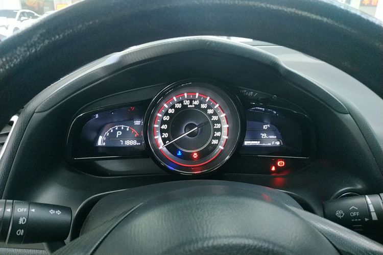 马自达3 昂克赛拉 2016款 三厢 1.5L 自动豪华型局部细节14