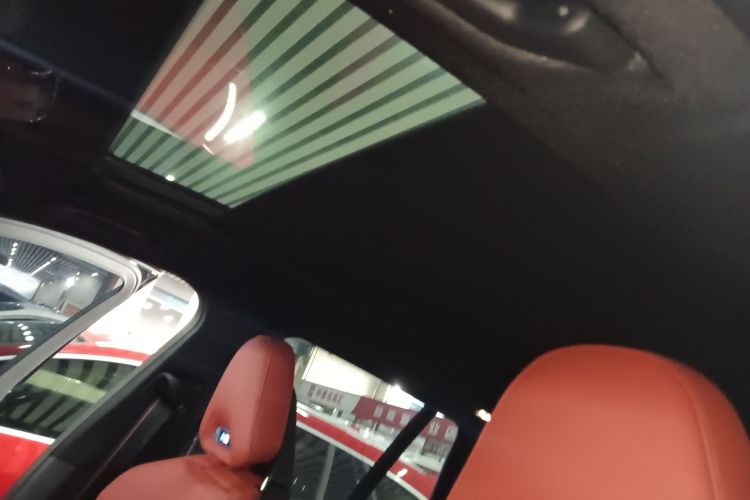 宝马X3 M 2022款 X3 M雷霆版中控内饰22