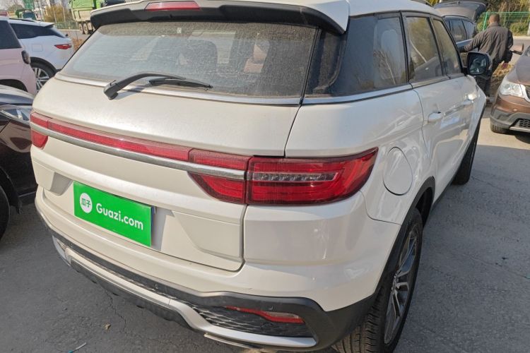 陆风X7 2018款 劲越 1.5T 全景至尊型车身外观7