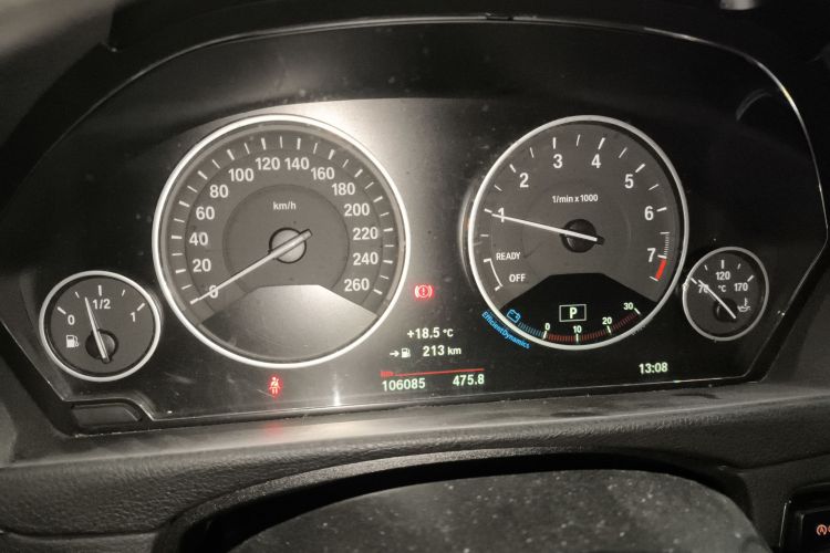 宝马3系 2018款 320Li 时尚型中控内饰14