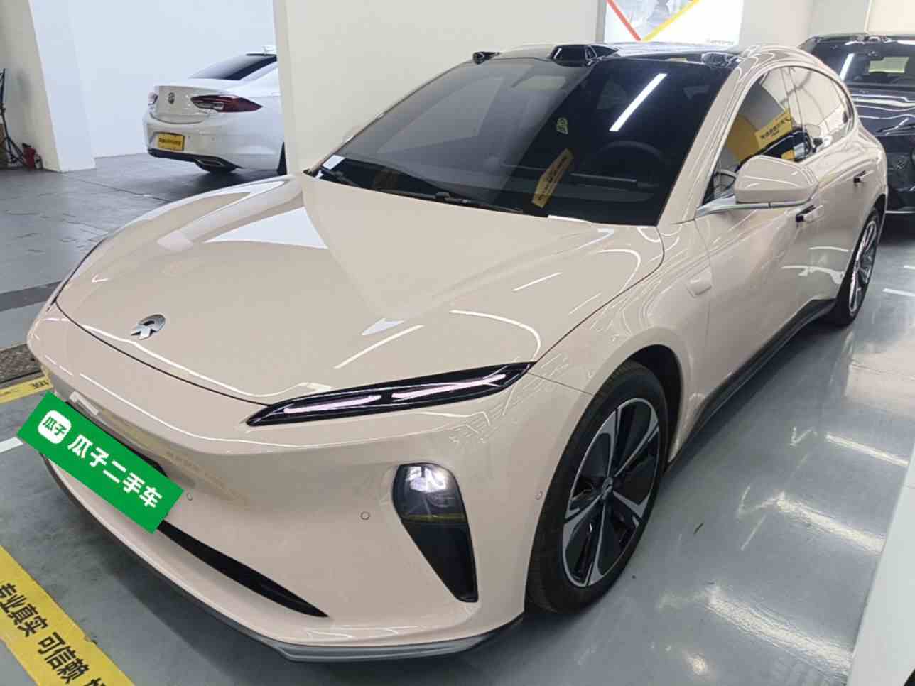 蔚来ET5T 2024款 75kWh Touring(2)