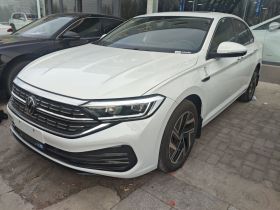 大众 速腾 2025款 300TSI DSG超越版