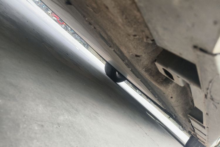 埃安 AION S Plus 2023款 70 乐享版 三元锂局部细节9002