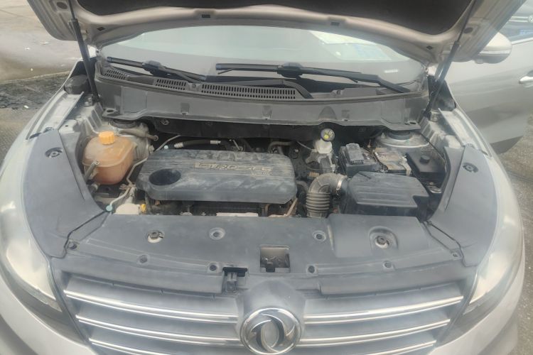 东风风光 风光580 2017款 1.5T CVT智尚型机舱底盘24