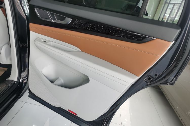 大众 途昂 2021款 330TSI 两驱尊崇豪华版中控内饰7006