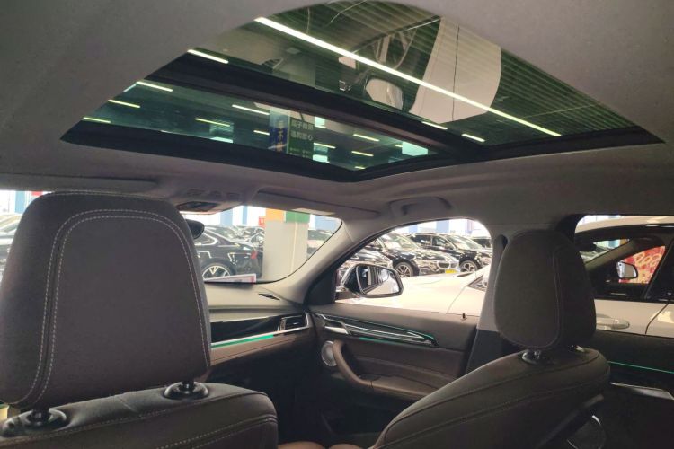 宝马X2 2021款 改款 sDrive25i M运动套装局部细节22