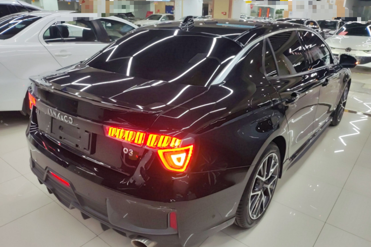 领克03 2022款 1.5TD DCT劲Pro车身外观7