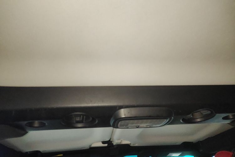 北京BJ40 2018款 PLUS 2.3T 自动四驱尊享版 国V中控内饰22