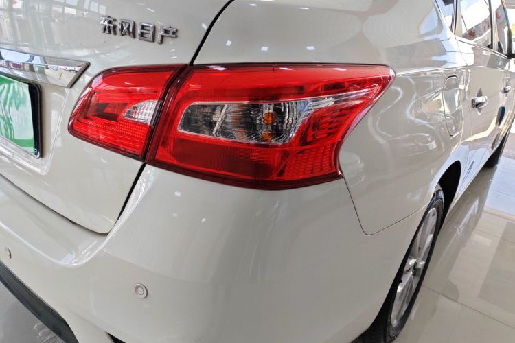 日产 轩逸 2021款 经典 1.6XE CVT舒适版车身外观6006