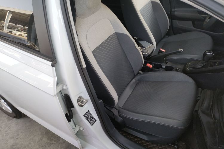 大众 朗逸 2023款 新锐 1.5L 自动新逸版局部细节41