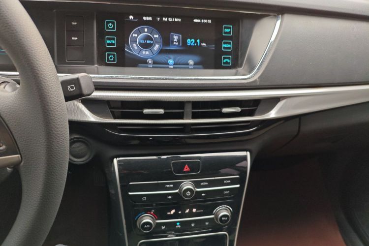 长安凯程 长安欧尚A600 2018款 1.5L 手动精英型中控内饰16