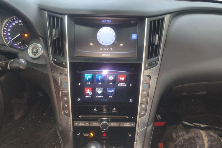 英菲尼迪Q50 2014款 3.7L 舒适版中控内饰16