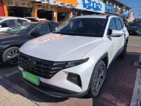 现代 2023款 途胜L 1.5T 自动两驱DLX豪华版