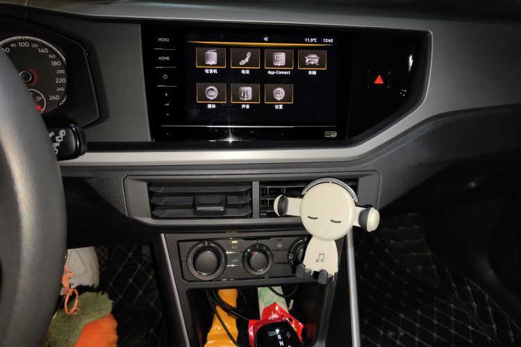大众 Polo 2021款 Plus 1.5L 自动全景乐享版中控内饰16
