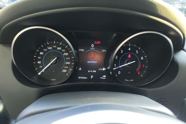 捷豹XEL 2019款 2.0T 200PS 豪华版中控内饰14