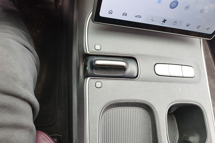 蔚来ET5 2022款 75kWh中控内饰18