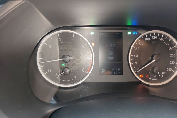 日产 轩逸 2022款 1.6L XL CVT悦享版中控内饰14