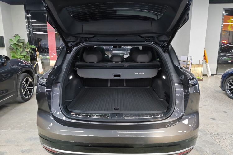 蔚来ES6 2025款 75kWh机舱底盘23