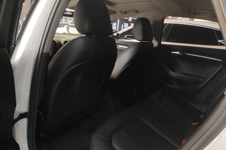 奥迪A3 2020款 改款 Limousine 35 TFSI 进取型 国VI中控内饰21