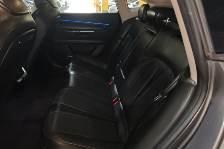 小鹏P7 2022款 480G+中控内饰21