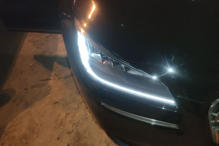 林肯 冒险家 2020款 2.0T 两驱尊享版车身外观8