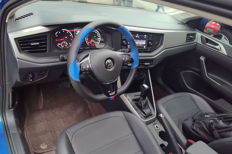 大众 Polo 2019款 Plus 1.5L 自动全景乐享版中控内饰12