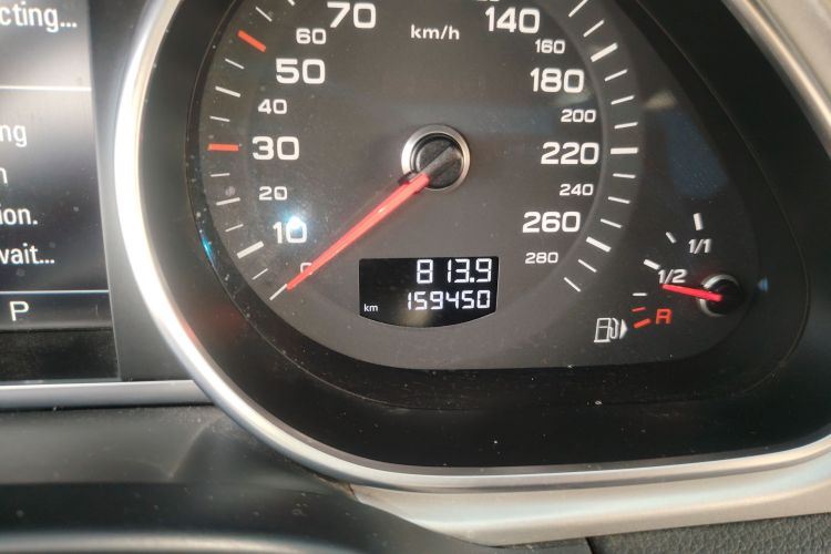 奥迪Q7 2014款 35 TFSI 运动型中控内饰14