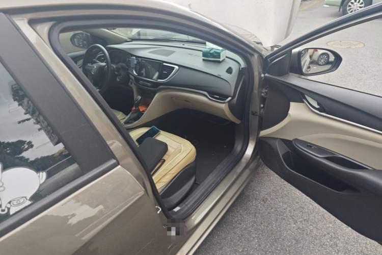 别克 英朗 2019款 15T 双离合进取型 国VI局部细节9005