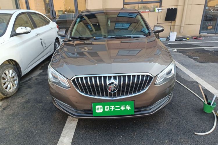 别克 英朗 2016款 15N 手动精英型车身外观2