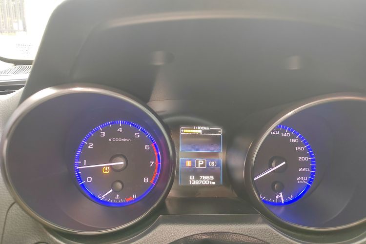 斯巴鲁 傲虎 2016款 2.5i 运动导航版中控内饰14