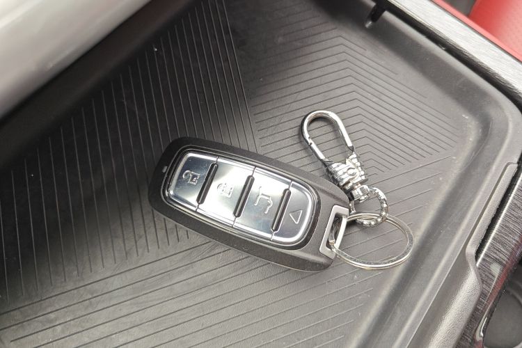 东风风神 奕炫MAX 2021款 1.5T 超炫潮爸版中控内饰7001