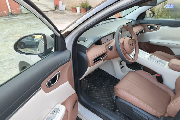 五菱汽车 缤果S 2025款 325km 尊享款中控内饰20